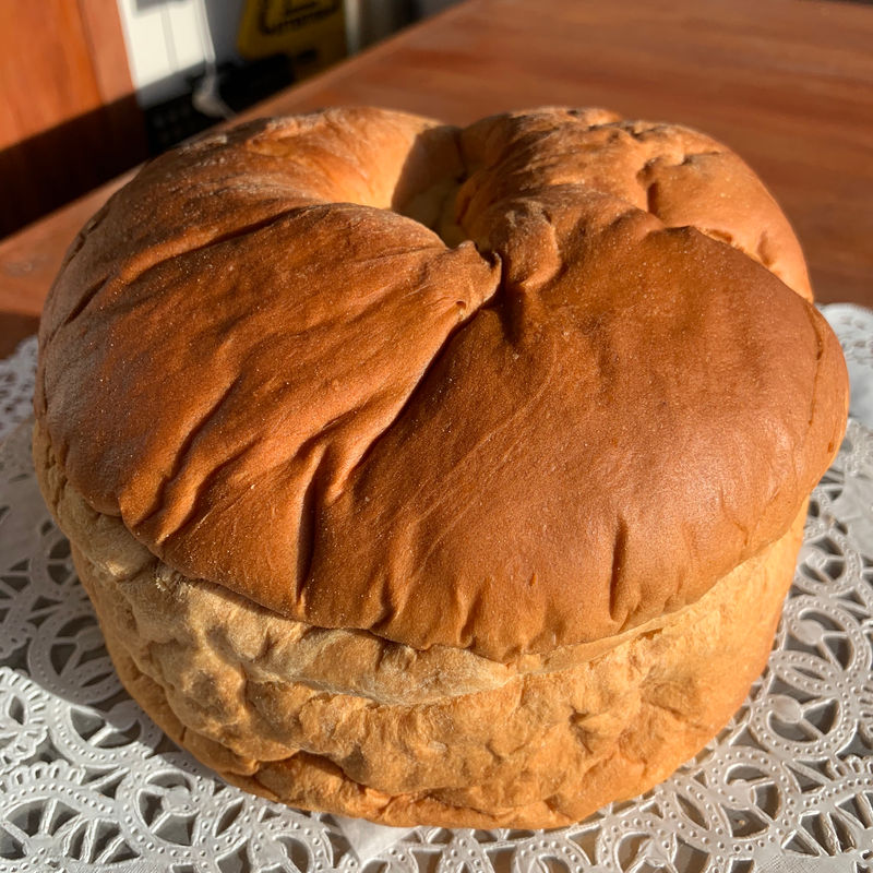 Sally Lunn Ring